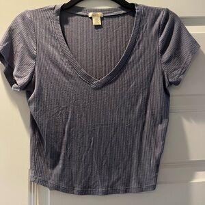 Ribbed blue t-shirt